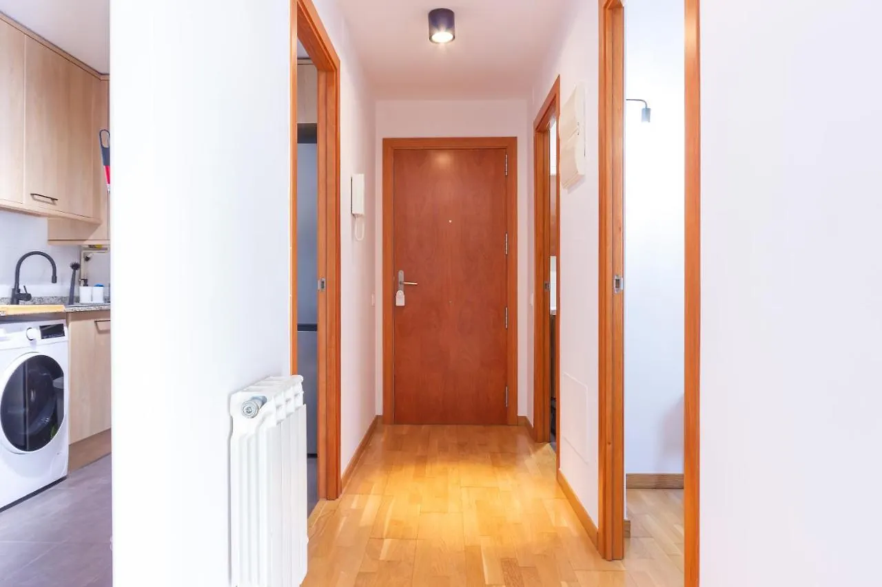 Apartamento Elegante Duplex En Terrassa, Barcelona 0*, Terrassa España