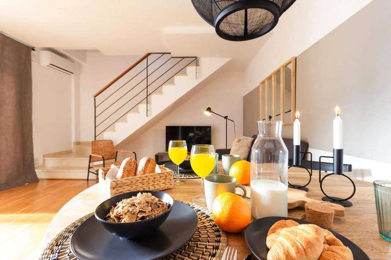 Apartamento Elegante Duplex En Terrassa, Barcelona